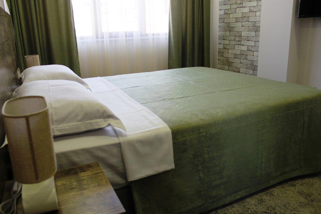 Regard Hotel 耶烈万 外观 照片