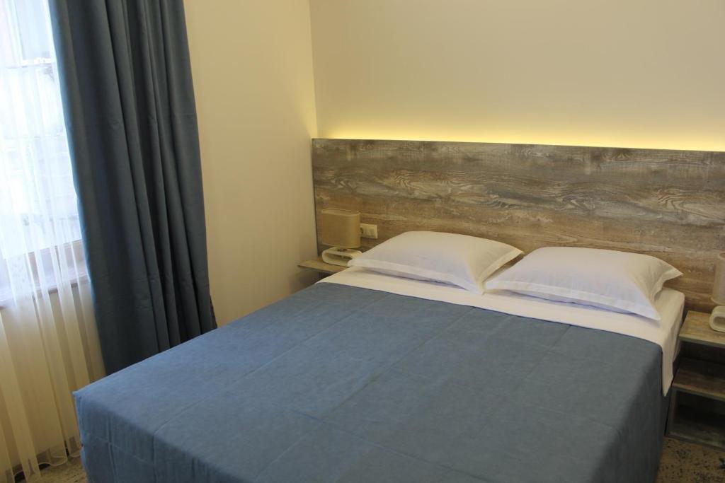 Regard Hotel 耶烈万 外观 照片